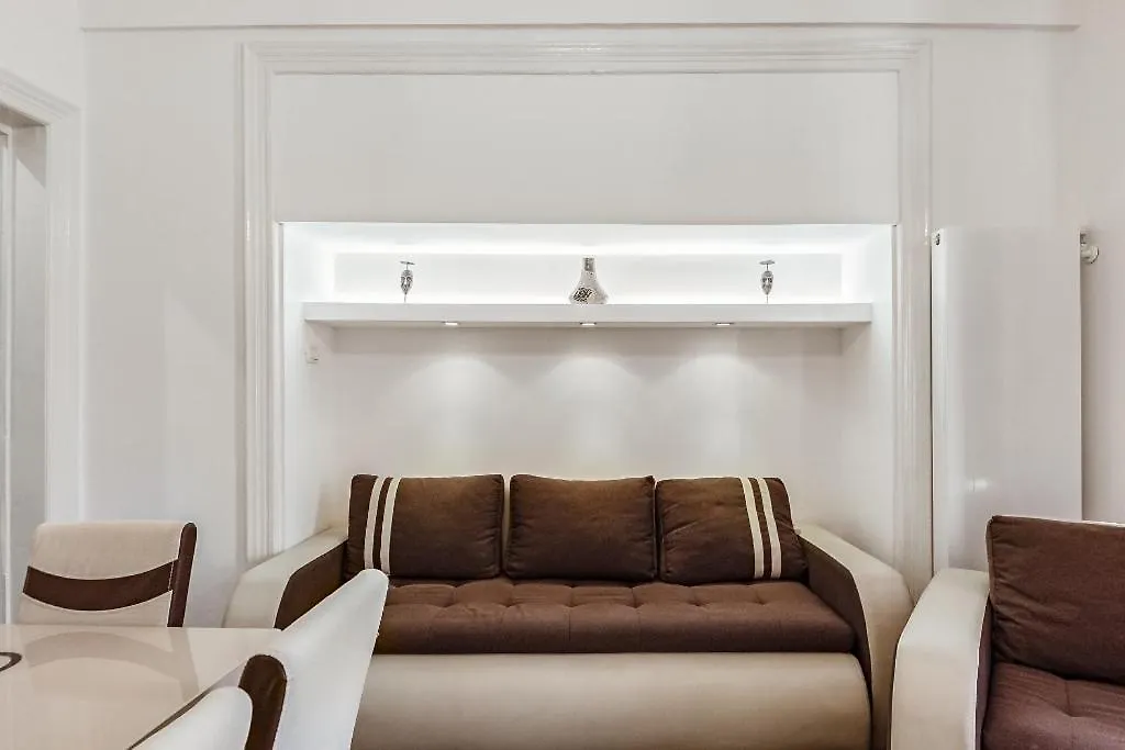 Intimate Place In The Old Town Of Bukareszt Apartament